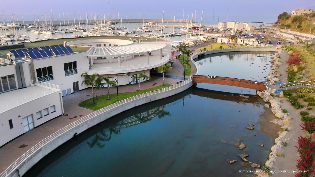 Sestante Marina Motel Capo dʼOrlando Eksteriør bilde